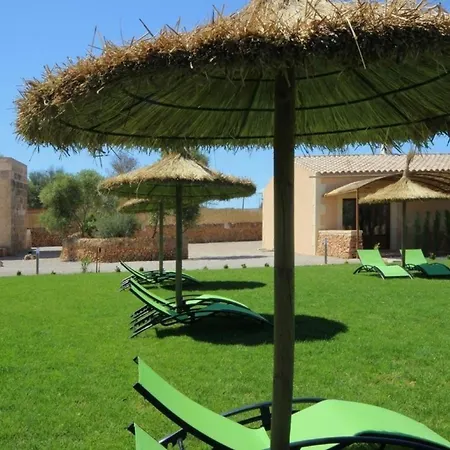 In Mit Grill, Terrasse Und Garten